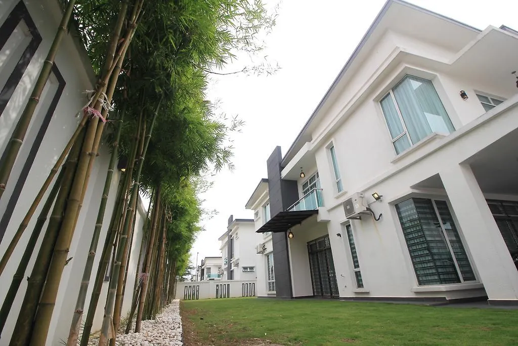 Holiday home Vmv Senibong Villa Masai Malaysia