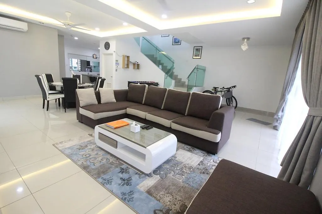 Vmv Senibong Villa Masai Malaysia